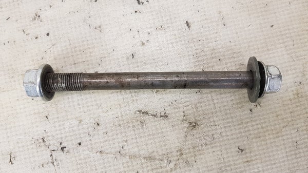 Moottorinkorvan pultti (YAMAHA FX NYTRO RTX 2008) 95812-12140-00