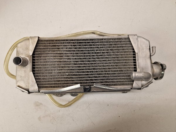 RADIATOR-ASSY,RH (KAWASAKI KXF250 2009)  39061-0163 39061-0170