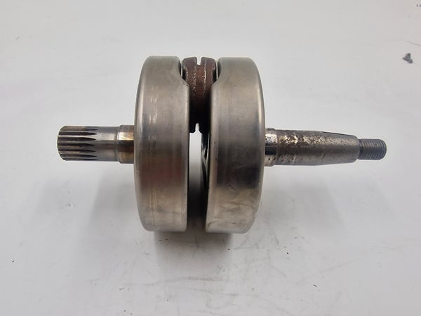 Kampiakseli (HONDA CR125 1992)  13300-KZ4-B00