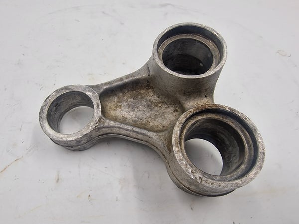 ARM SUB-ASSY., CUSHION (Honda CRF450 2004) 52465-MEB-750