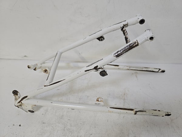 Rear Frame Comp RADICAL WHITE (YAMAHA YZ250 1996)  4SR-21190-00-UJ